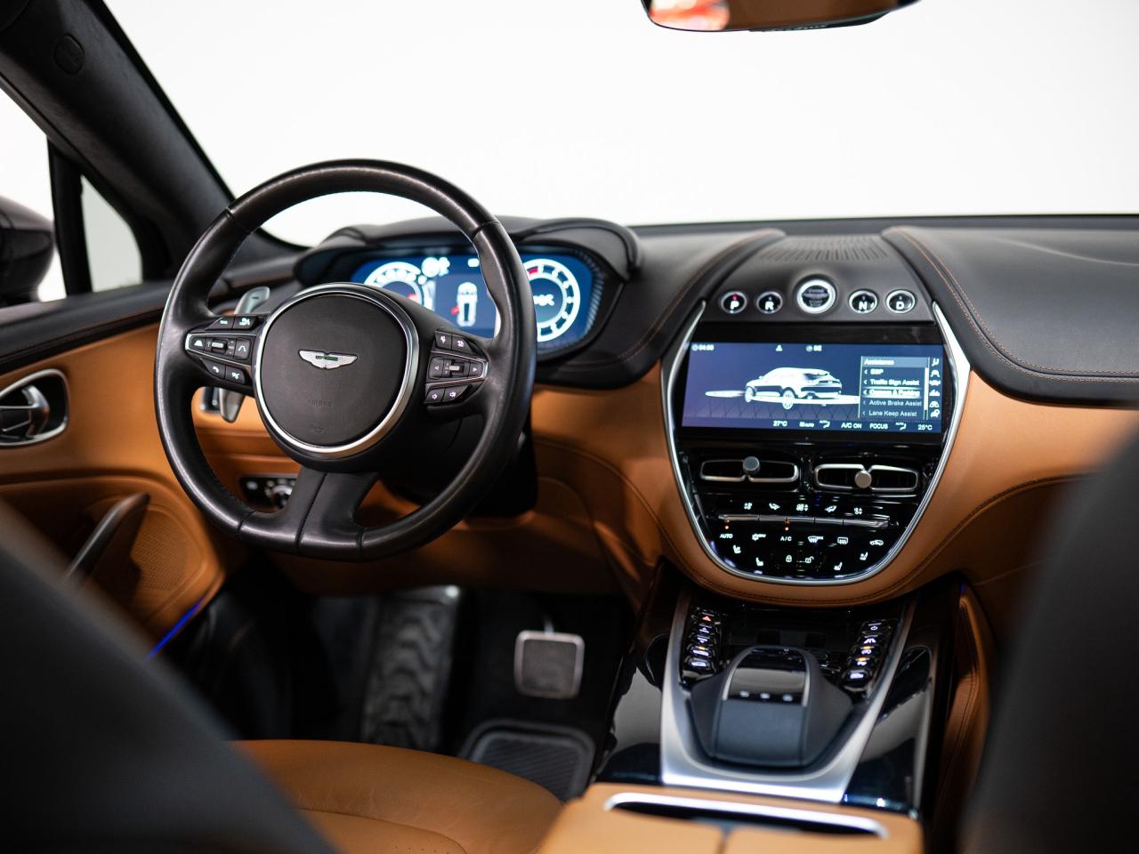 2022 Aston Martin DBX PANO | 22 IN Photo