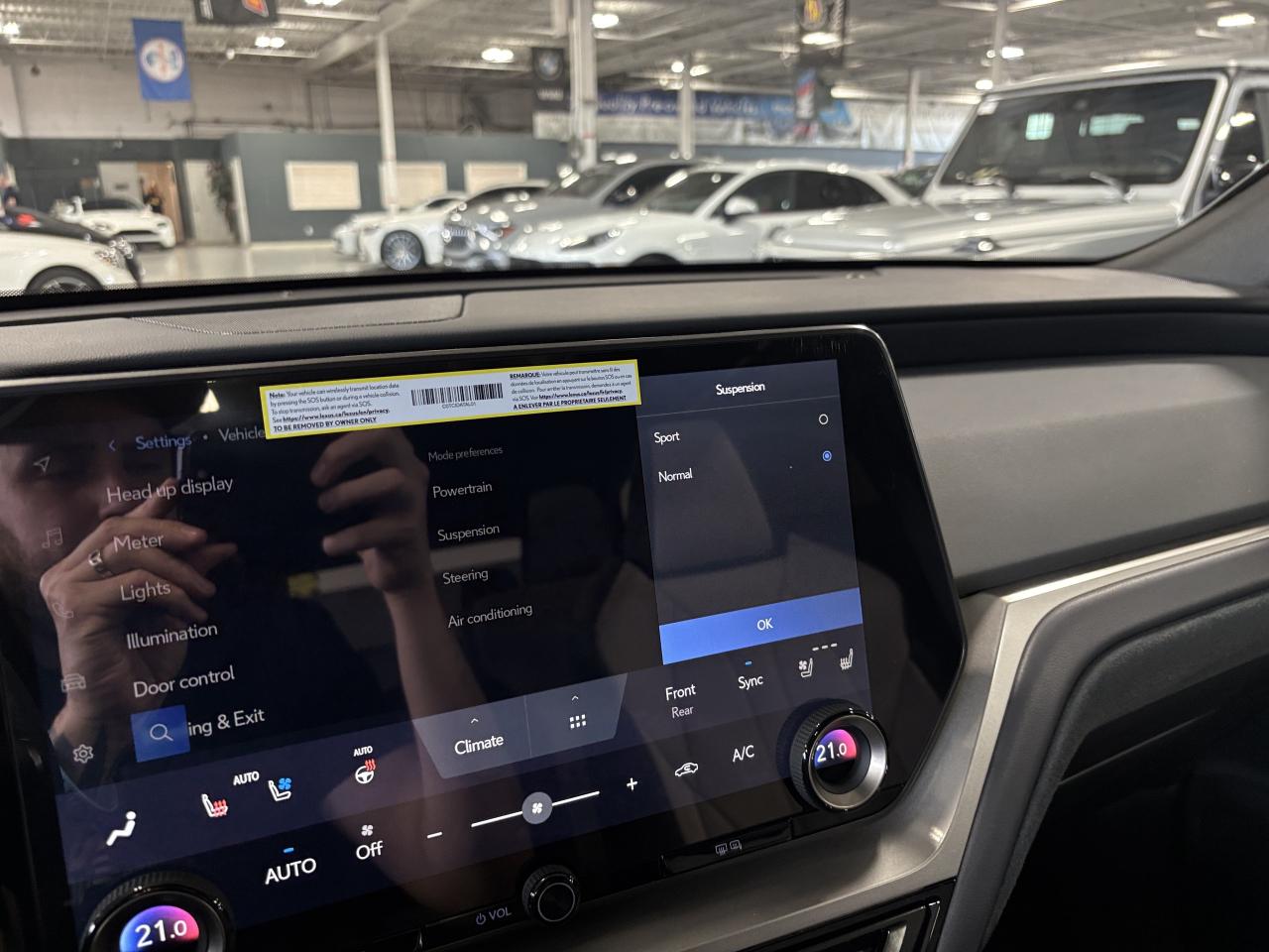 2025 Lexus TX TX 500h|TURBO|HYBRID|AWD|WHITELEATHER|SUEDE|HUD|++ Photo