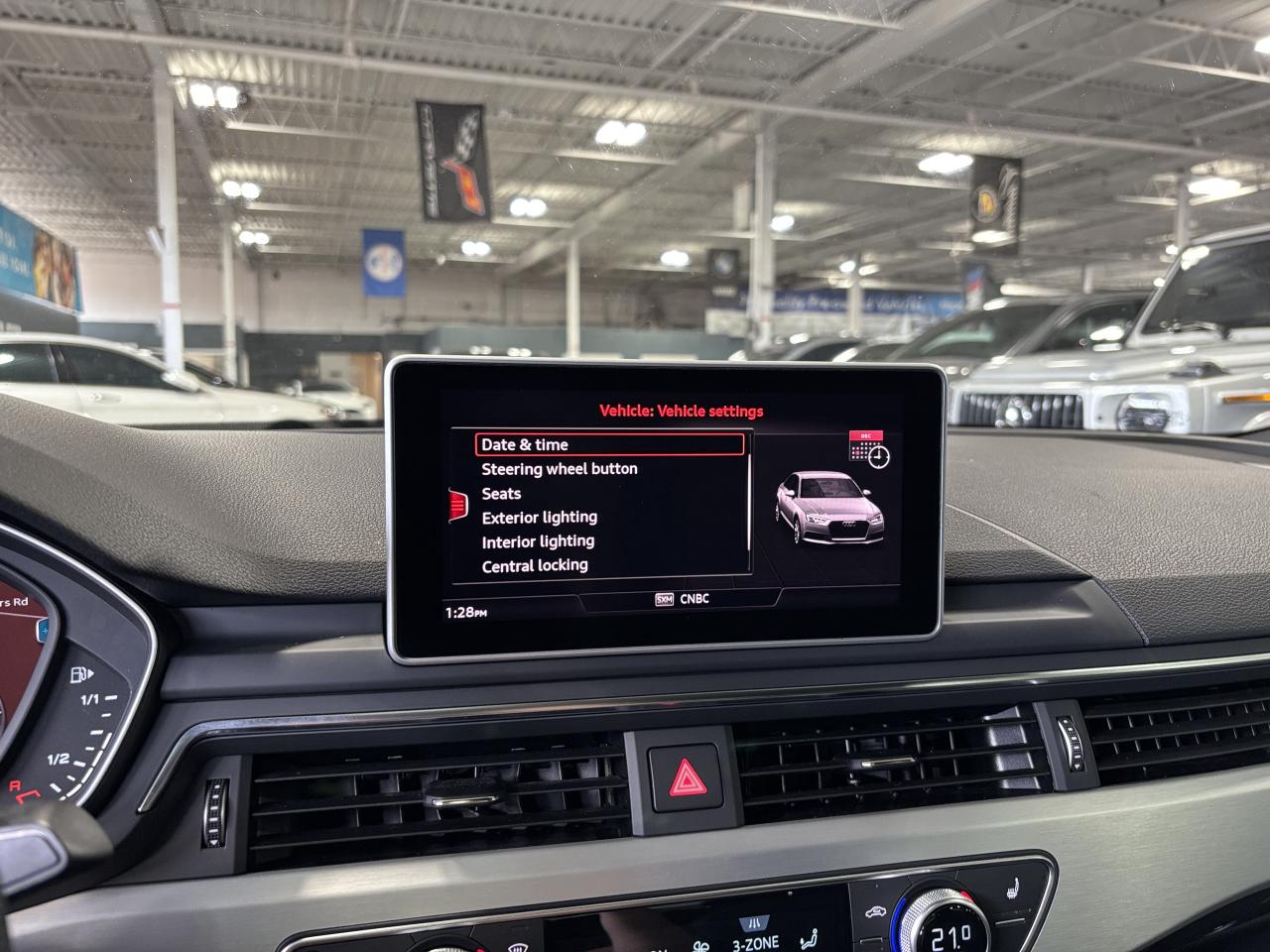 2017 Audi A4 Technik|QUATTRO|S-LINE|MANUAL|CLUSTERNAV|AMBIENT|+ Photo