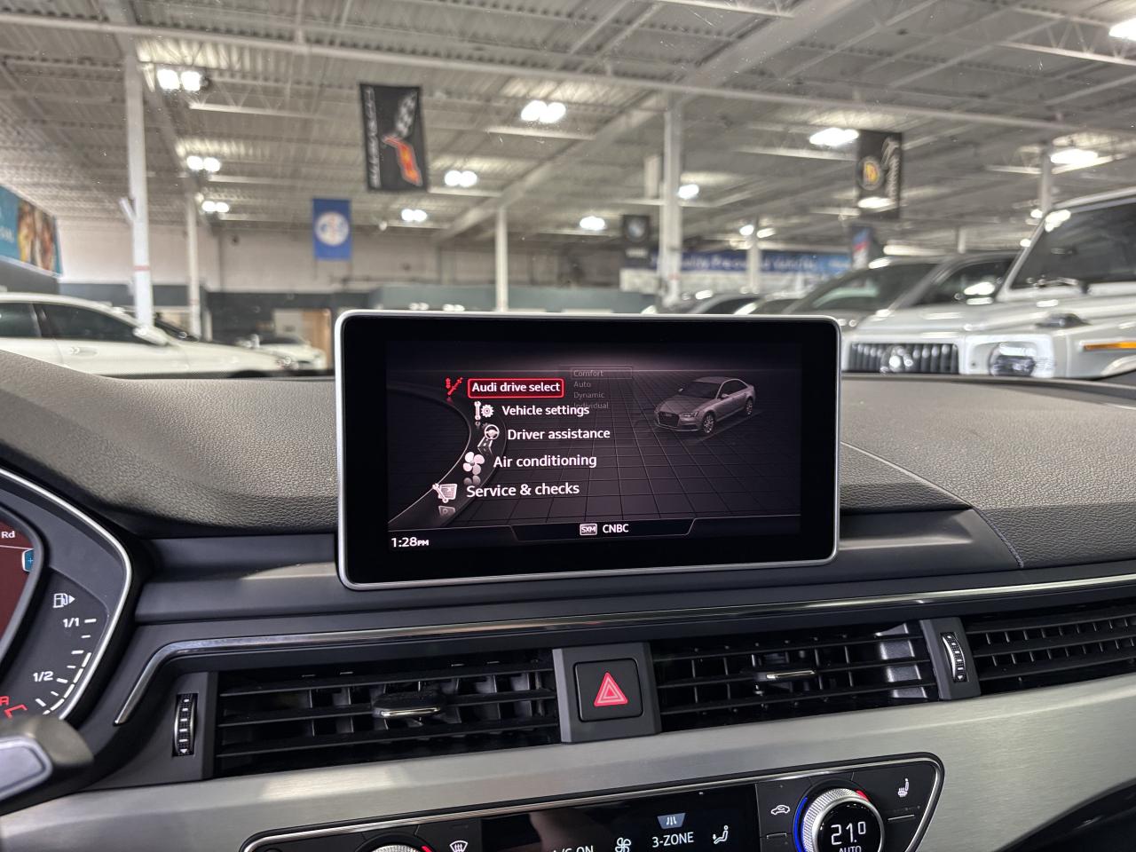 2017 Audi A4 Technik|QUATTRO|S-LINE|MANUAL|CLUSTERNAV|AMBIENT|+ Photo