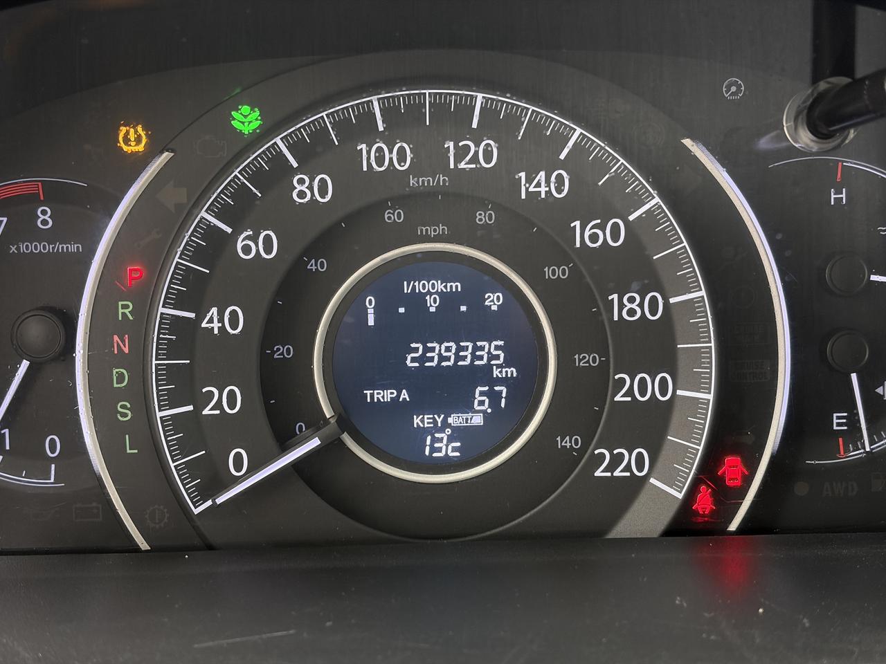 13723598