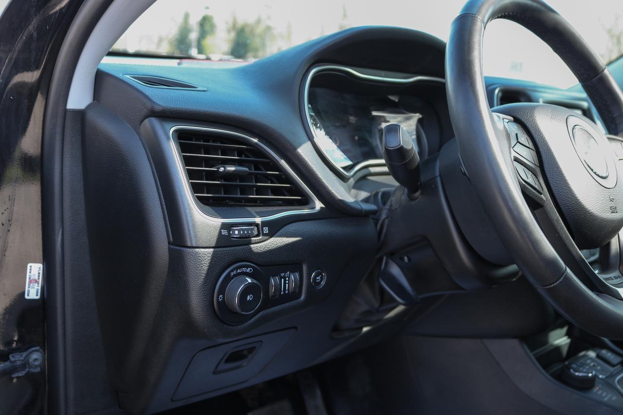 2022 Jeep Cherokee Trailhawk Elite 4x4  | NAVIGATION | BLUETOOTH | Photo