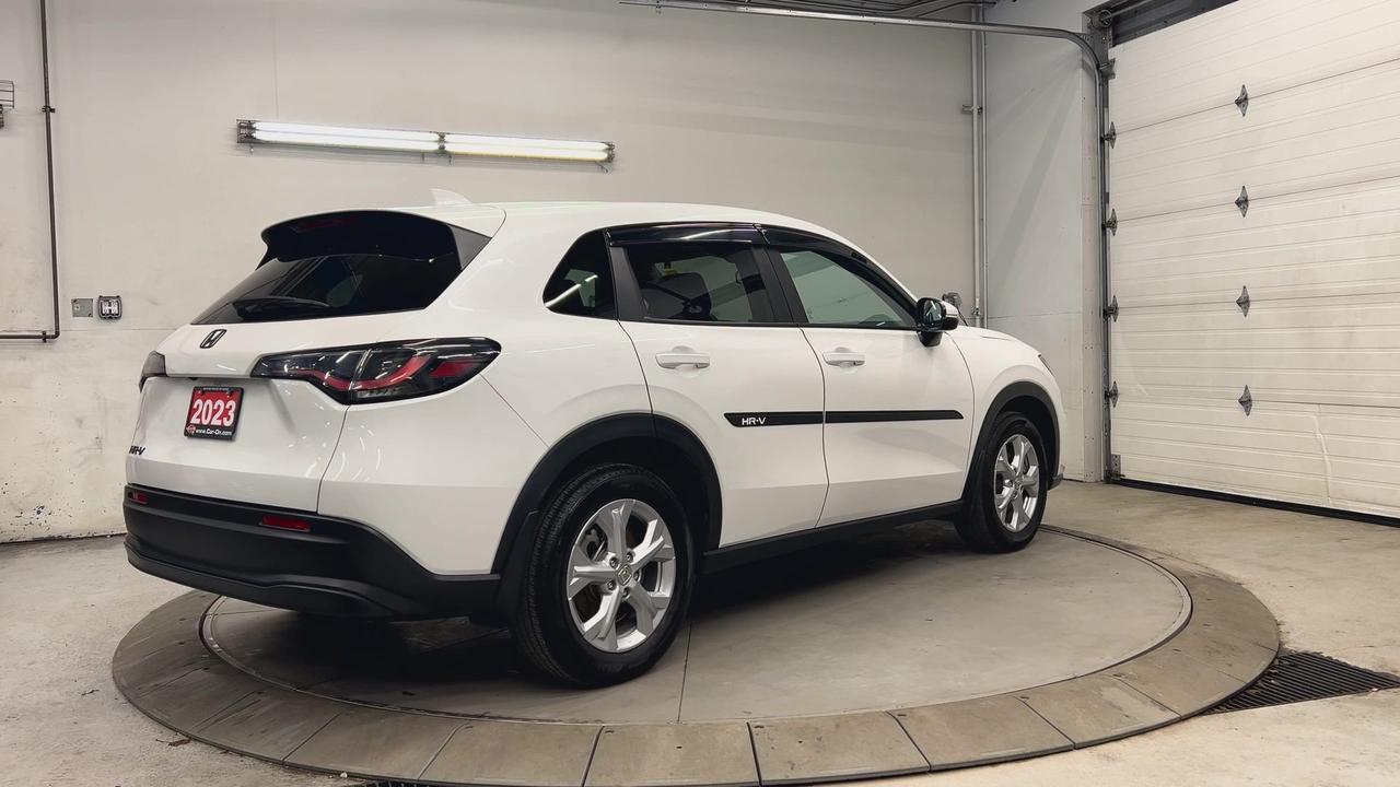 2023 Honda HR-V ONLY 16,000KMS!! | HTD SEATS | CARPLAY | ALLOYS Photo