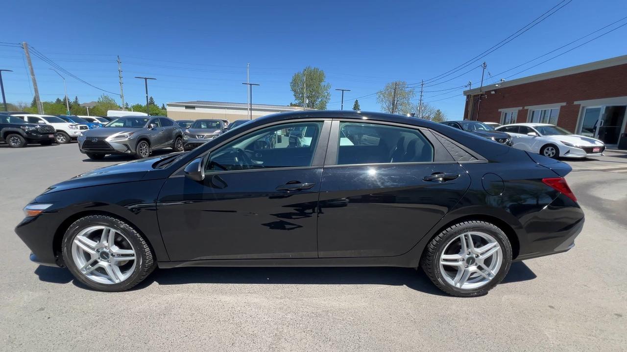 2024 Hyundai Elantra PREFERRED TECH | HTD SEATS |CARPLAY | REMOTE START Photo4