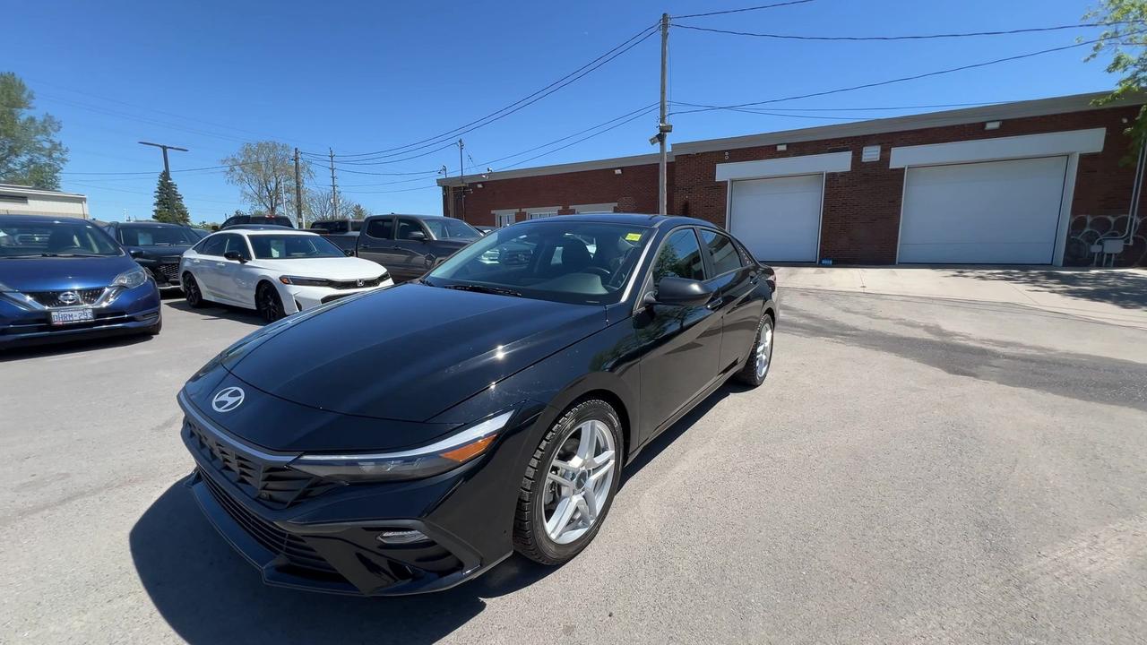2024 Hyundai Elantra PREFERRED TECH | HTD SEATS |CARPLAY | REMOTE START Photo