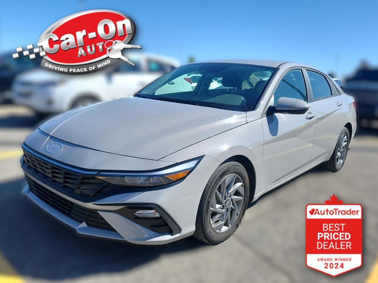 2024 Hyundai Elantra PREFERRED | ONLY 11,000KMS! | HTD SEATS | CARPLAY Photo