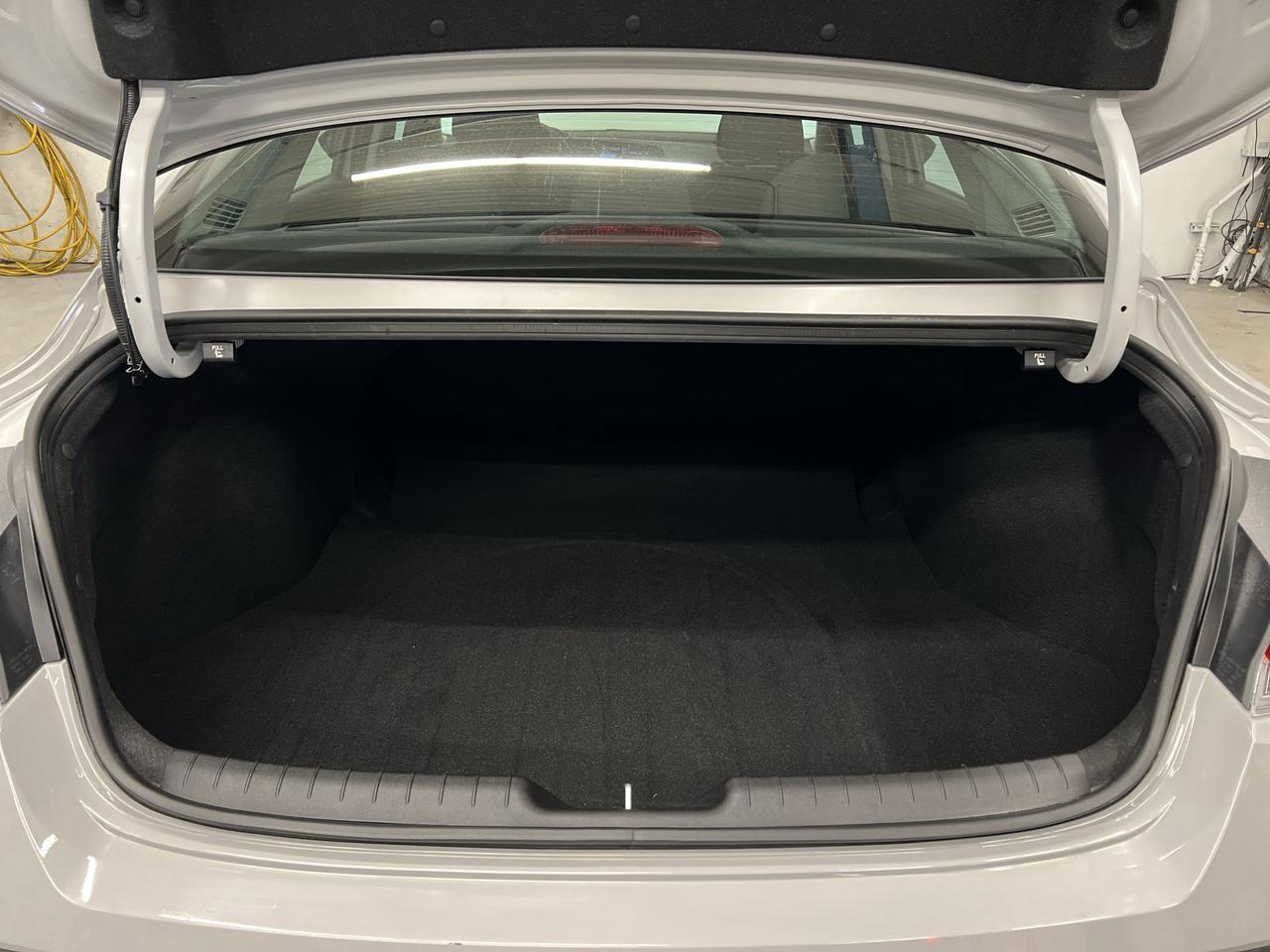 2024 Hyundai Elantra >>JUST SOLD Photo