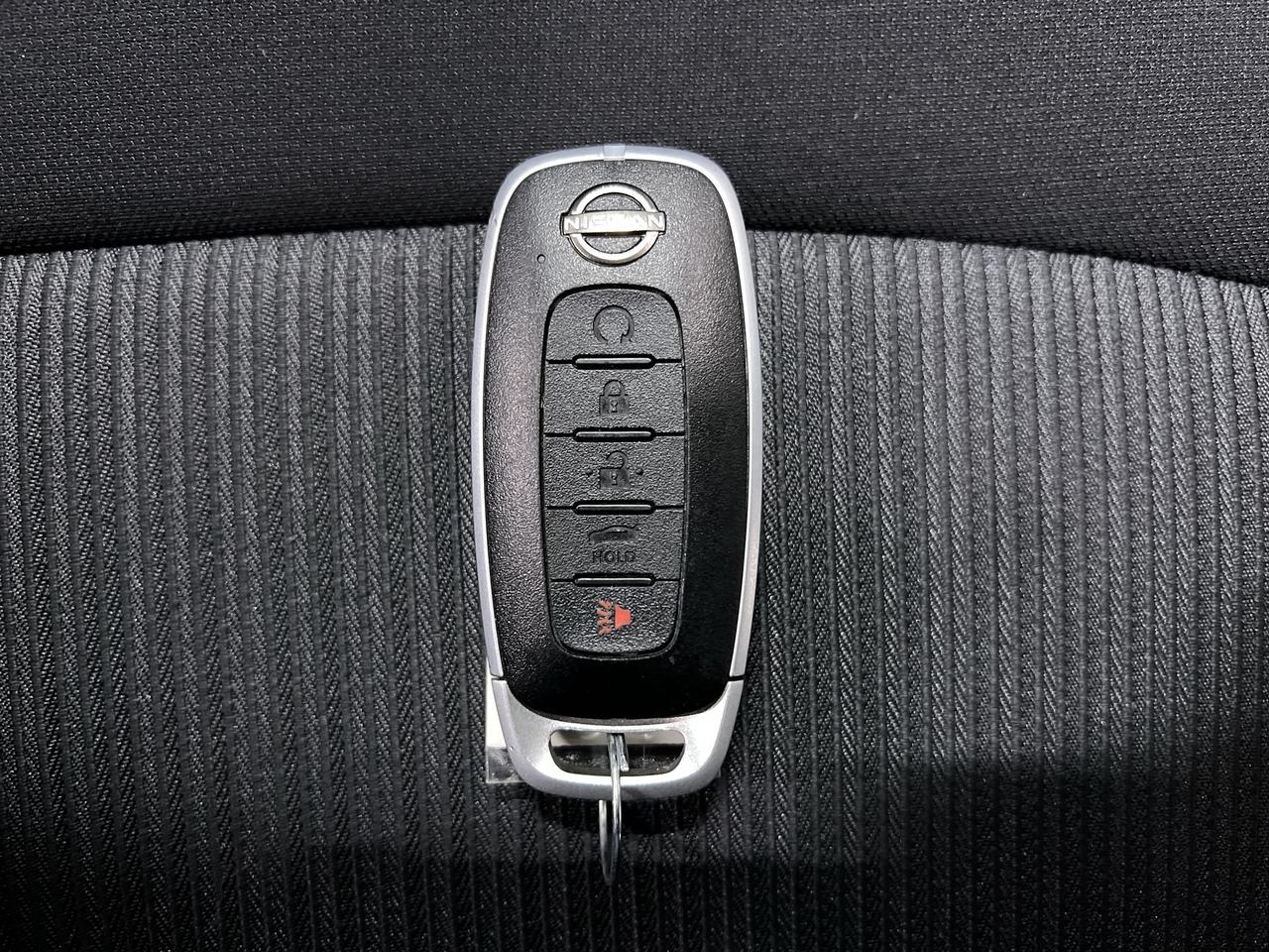 2024 Nissan Sentra SV | ONLY 16,000KMS!| HTD SEATS | CARPLAY | ALLOYS Photo
