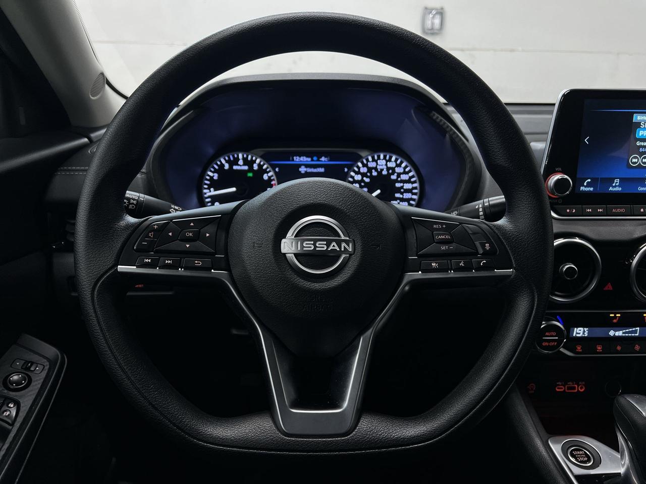 2024 Nissan Sentra SV | ONLY 16,000KMS!| HTD SEATS | CARPLAY | ALLOYS Photo