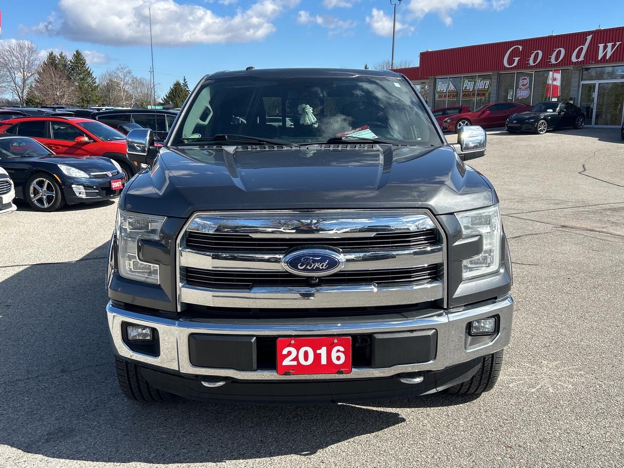 2016 Ford F-150 LARIAT, CLEAN CARFAX, HEATED/ COOLED LEATHER SEATS - Photo #3