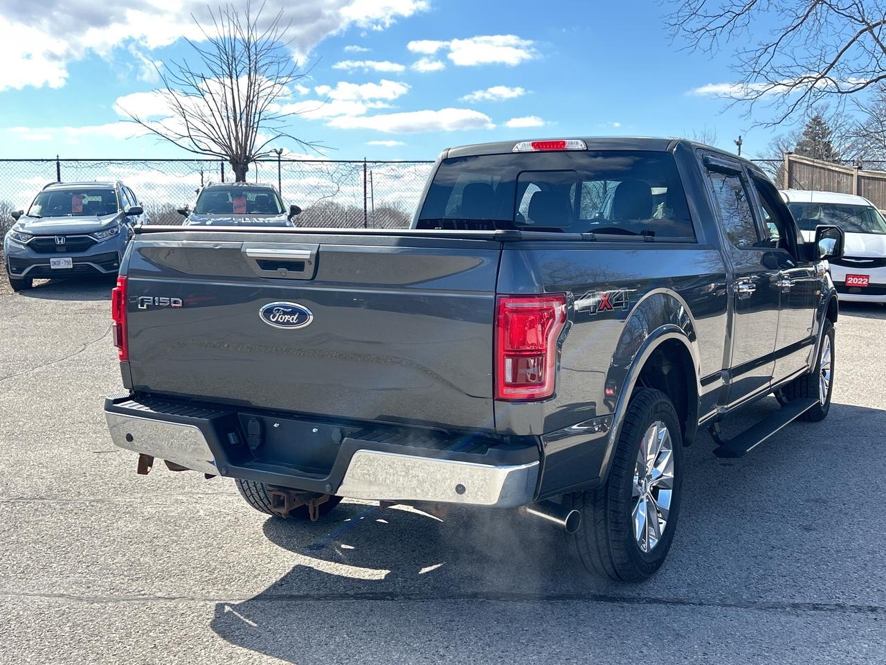 2016 Ford F-150 LARIAT, CLEAN CARFAX, HEATED/ COOLED LEATHER SEATS Photo