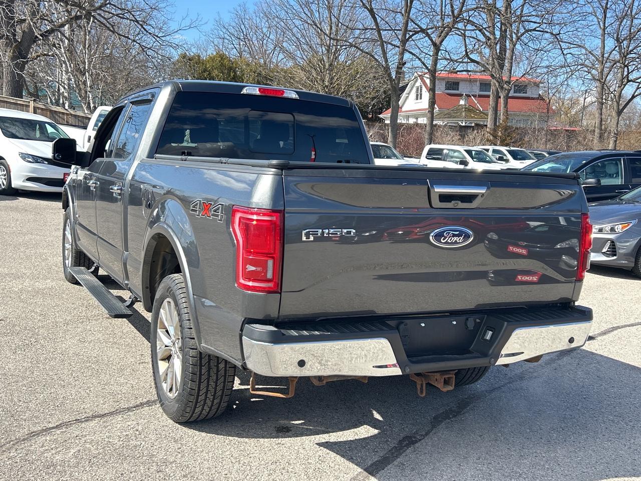 2016 Ford F-150 LARIAT, CLEAN CARFAX, HEATED/ COOLED LEATHER SEATS - Photo #8
