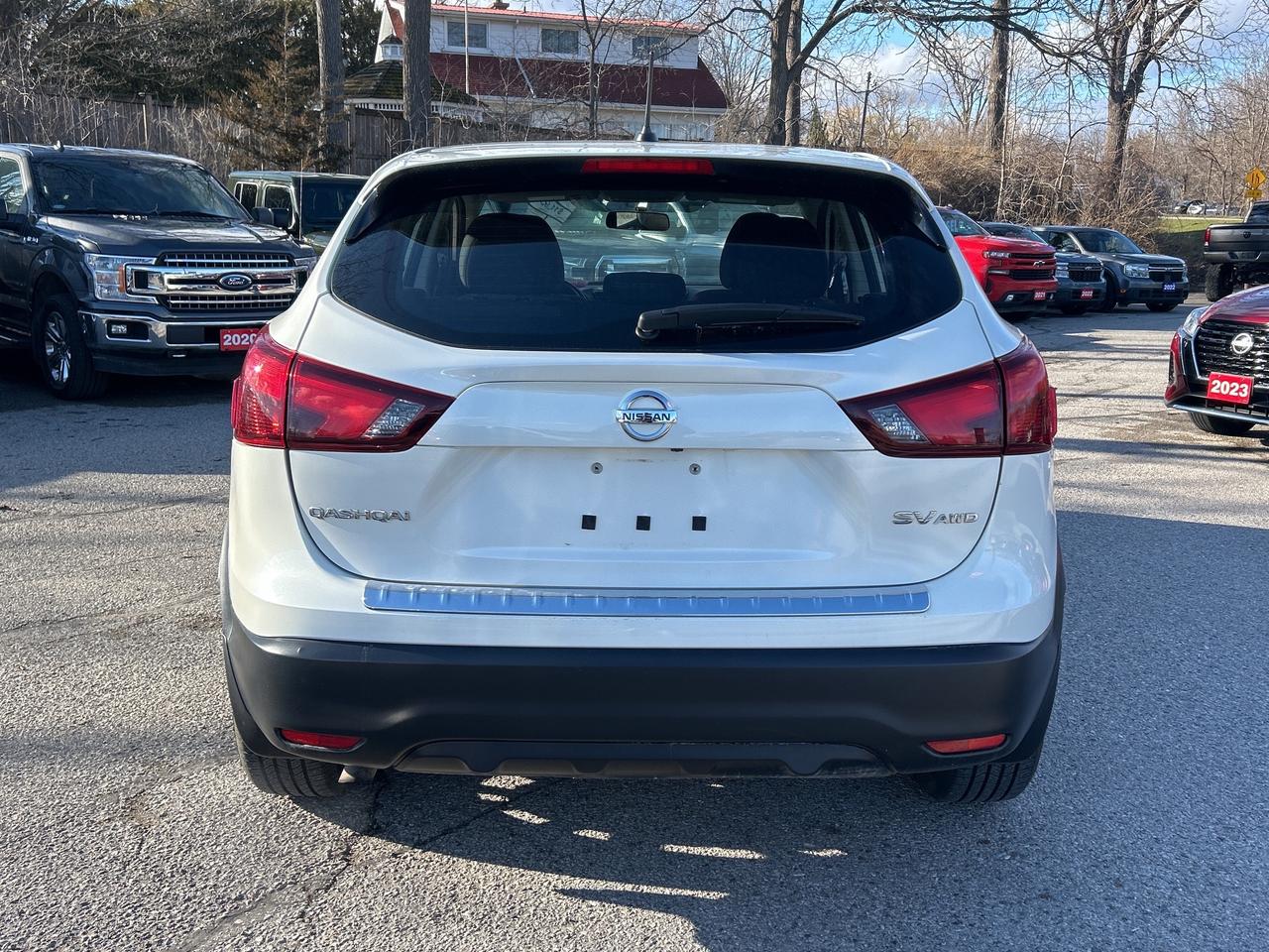 2017 Nissan Qashqai SV, AWD, CLEAN CARFAX, BACK UP CAMERA, SUNROOF! - Photo #7