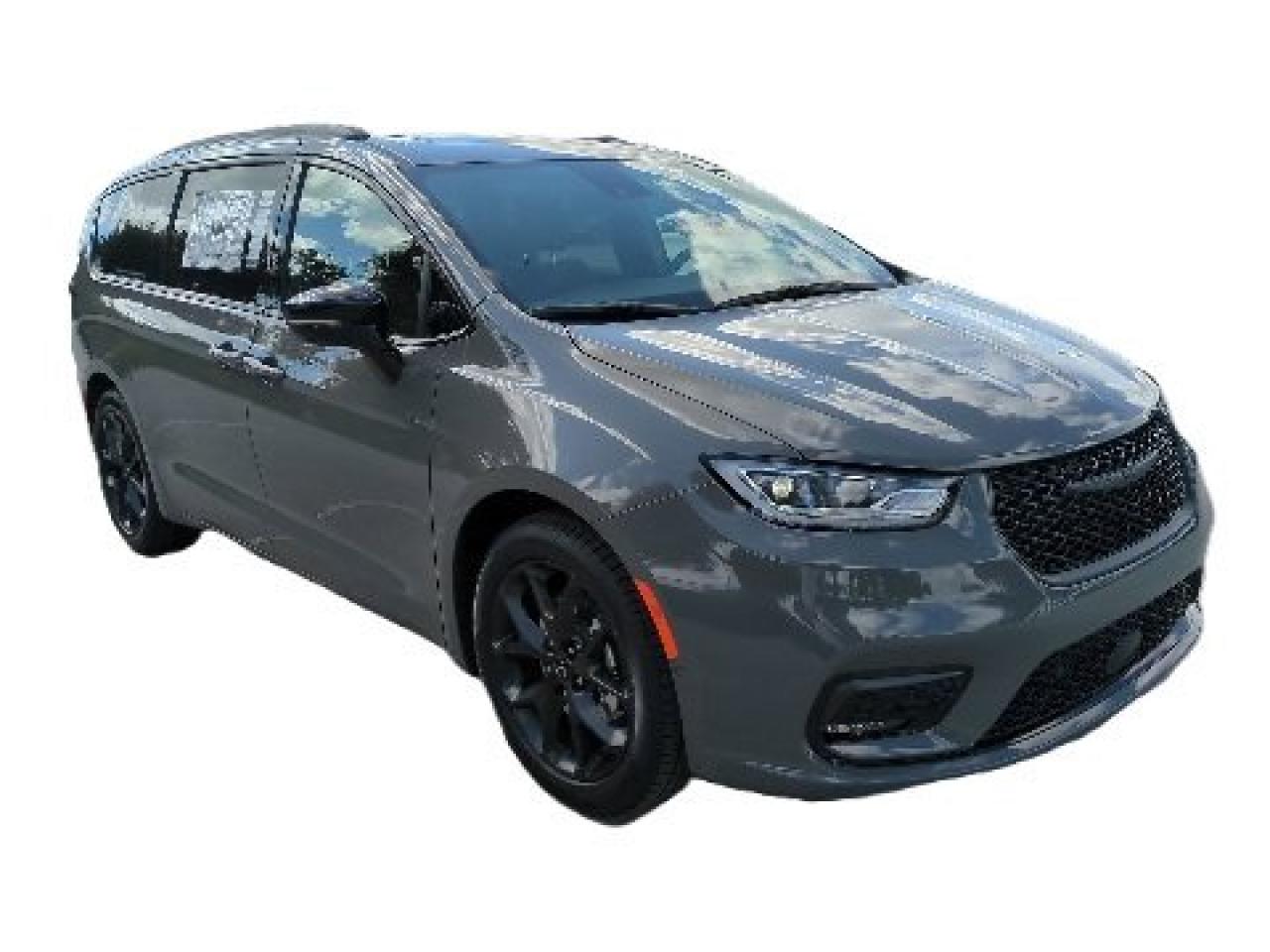 Used 2025 Chrysler Pacifica Limited | Leather | Roof | Nav | Cam | USB for sale in Halifax, NS