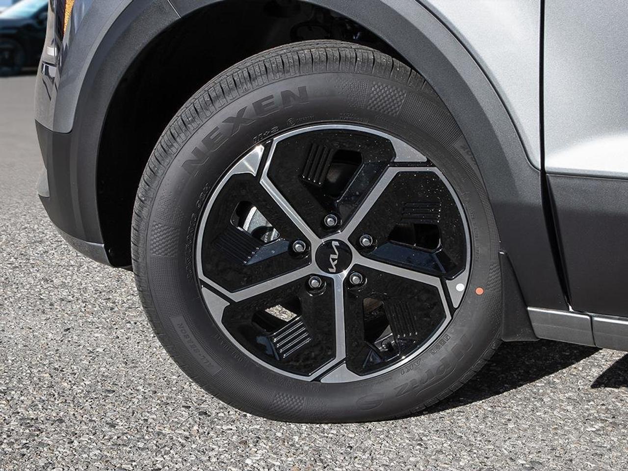 2026 Kia NIRO HEV LX Photo