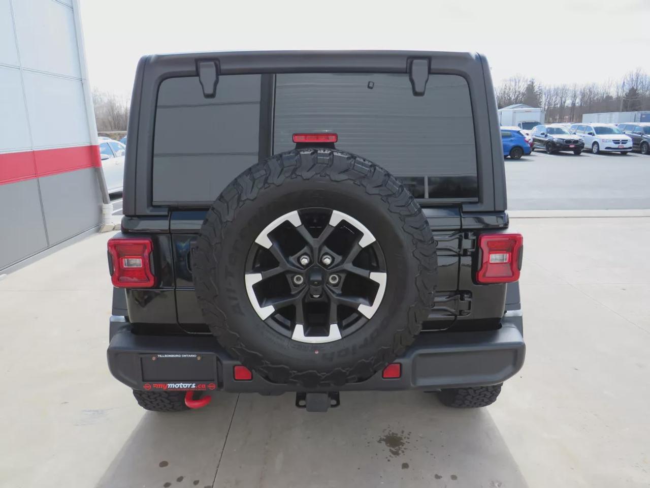2024 Jeep Wrangler Rubicon  |  Low Km  |  One Owner  |  Clean Title | No Accidents  |  Safety Certified  |  4WD  |  Fog Lights  |  Hard Top  |  Alloy Rims  |  Navigation  | Photo