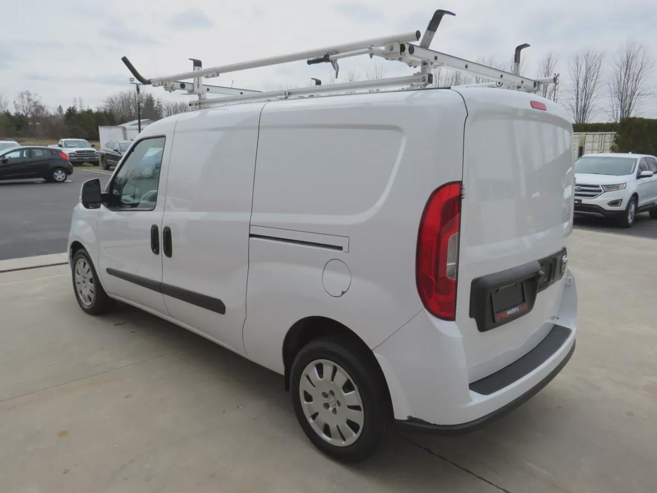 2021 RAM ProMaster City SLT | Clean Title | No Accidents | Safety Certified | Interior Shelving Unit | Roof Rack | Power Locks | A/C | Power Windows | USB | Reverse Camera | Digital Touchscreen | Cruise Control | Bluetooth | Photo