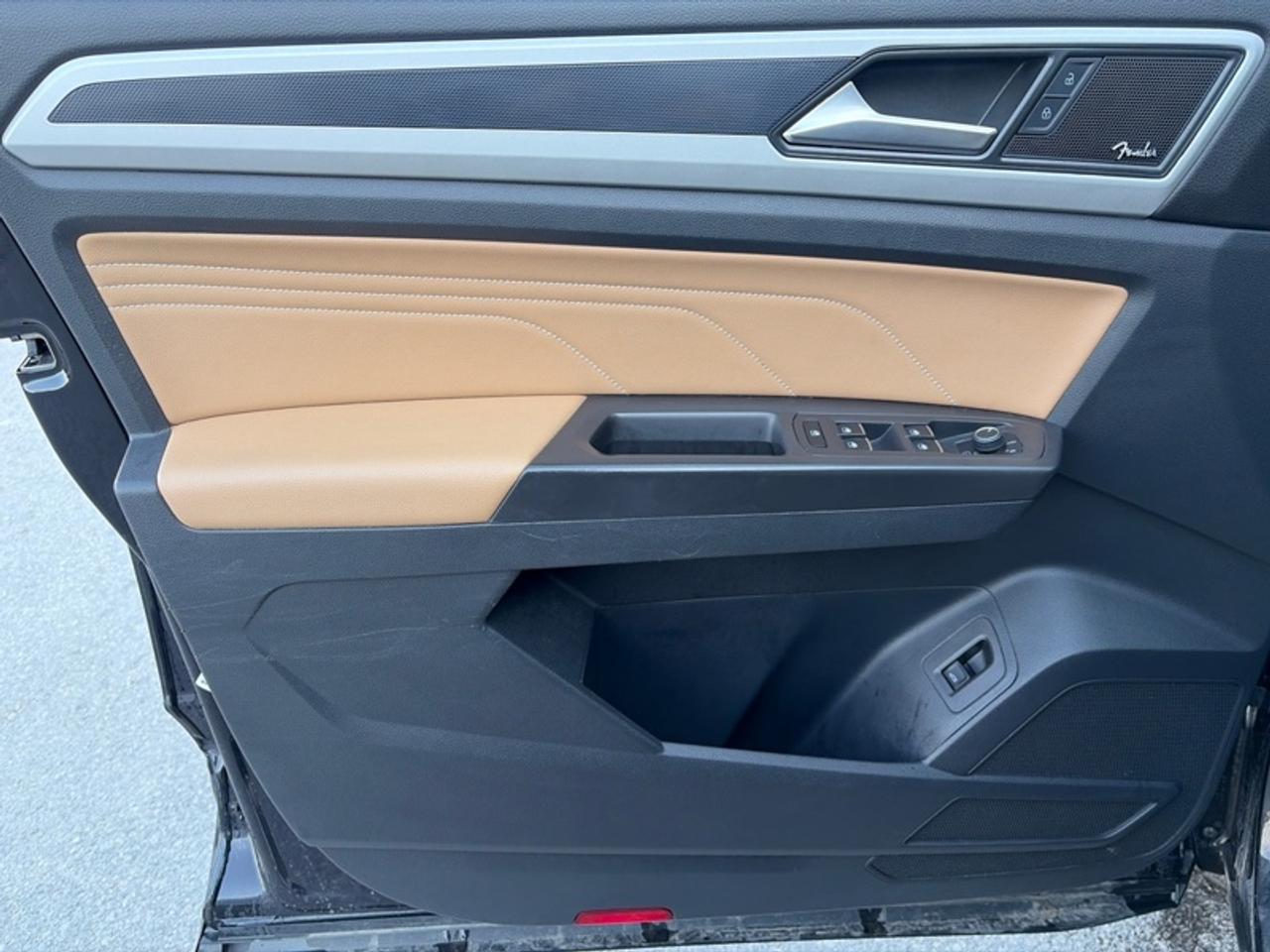 2023 Volkswagen Atlas Cross Sport Execline 3.6 FSI Photo