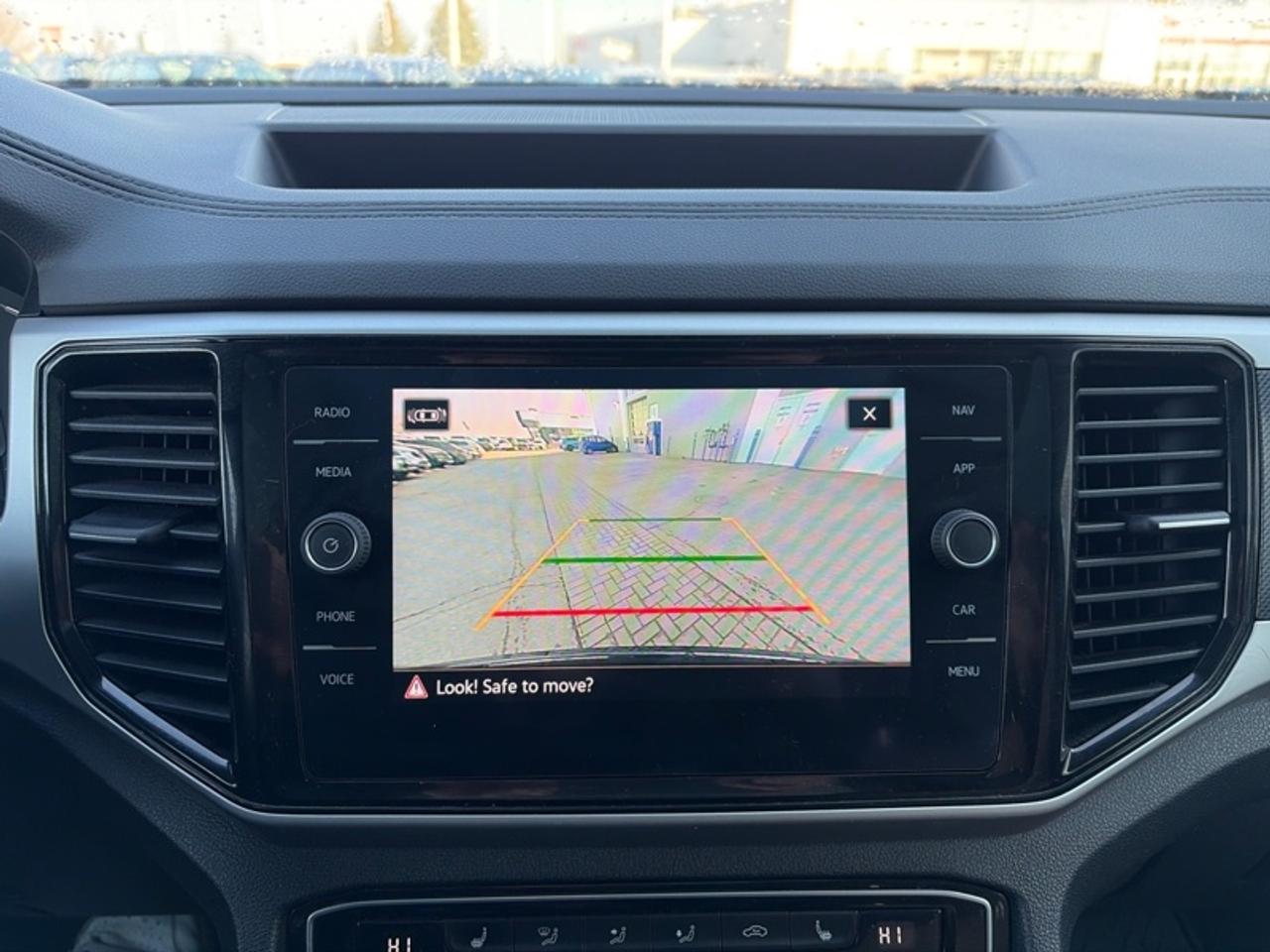 2023 Volkswagen Atlas Cross Sport Execline 3.6 FSI Photo