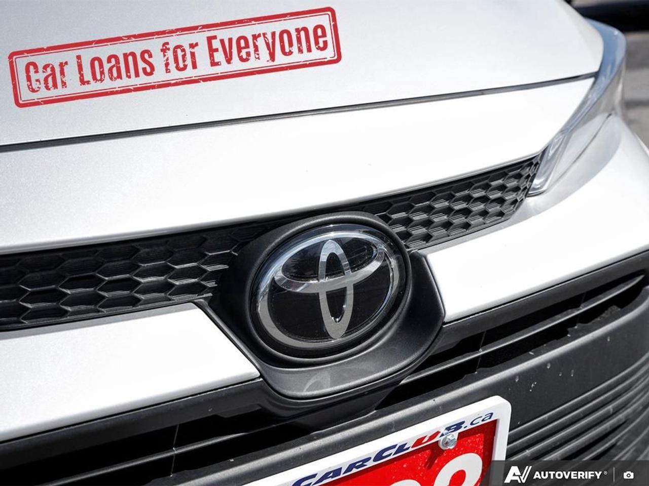 2023 Toyota Corolla LE Photo