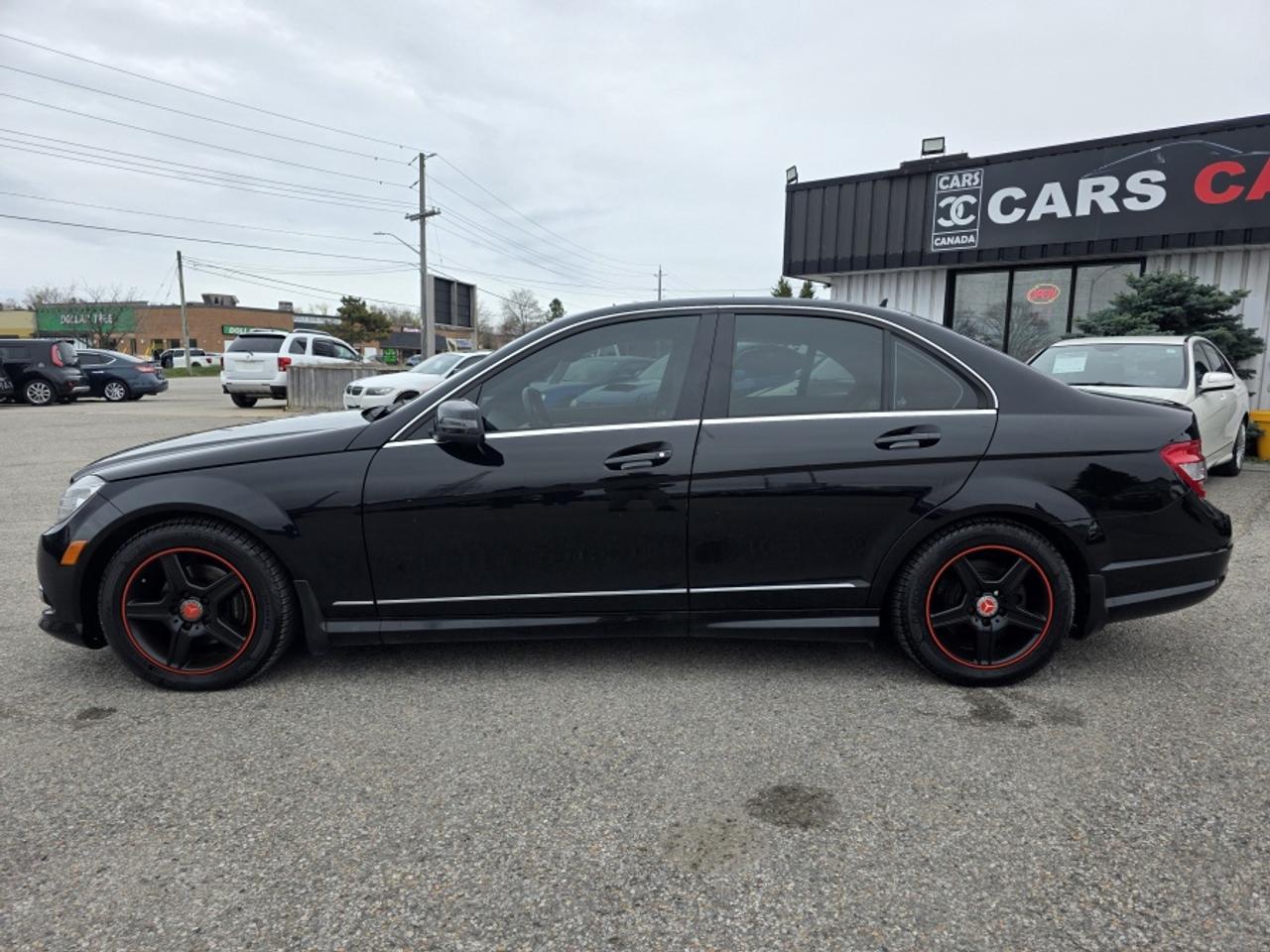 2010 Mercedes-Benz C-Class RARE MANUAL  | LOW KM! RUNS LIKE NEW Photo