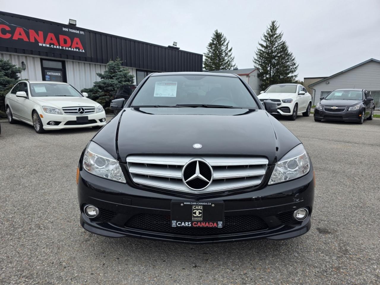 2010 Mercedes-Benz C-Class RARE MANUAL  | LOW KM! RUNS LIKE NEW Photo