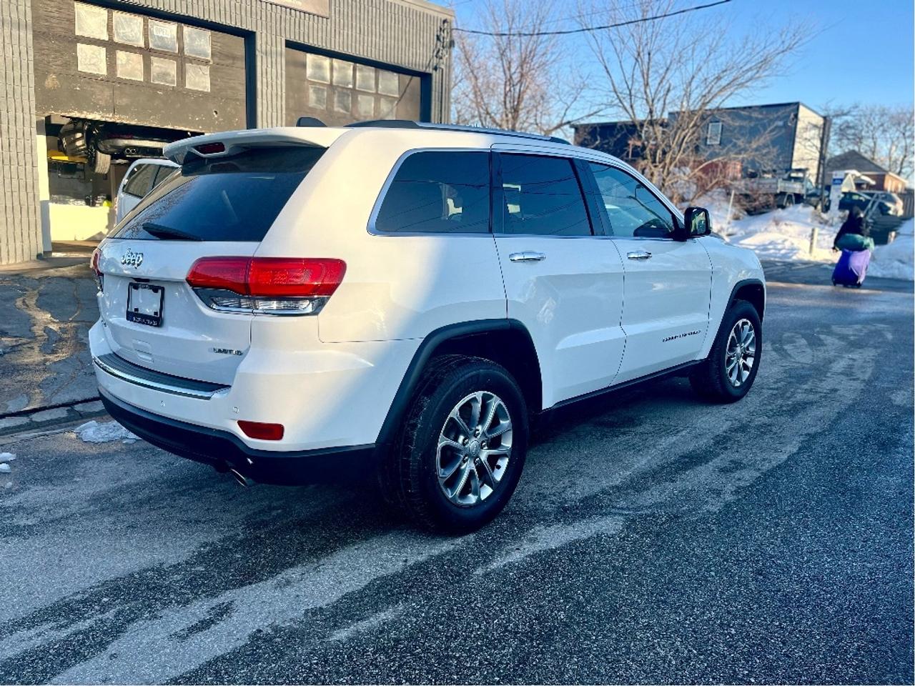2016 Jeep Grand Cherokee Limited Certified Photo3