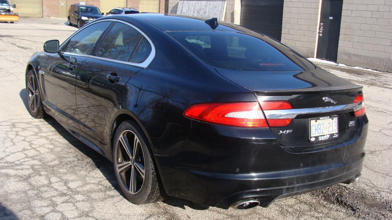 2013 Jaguar XF 4dr Sdn V6 AWD*NEW PRICE!*DRIVES WELL!* Photo