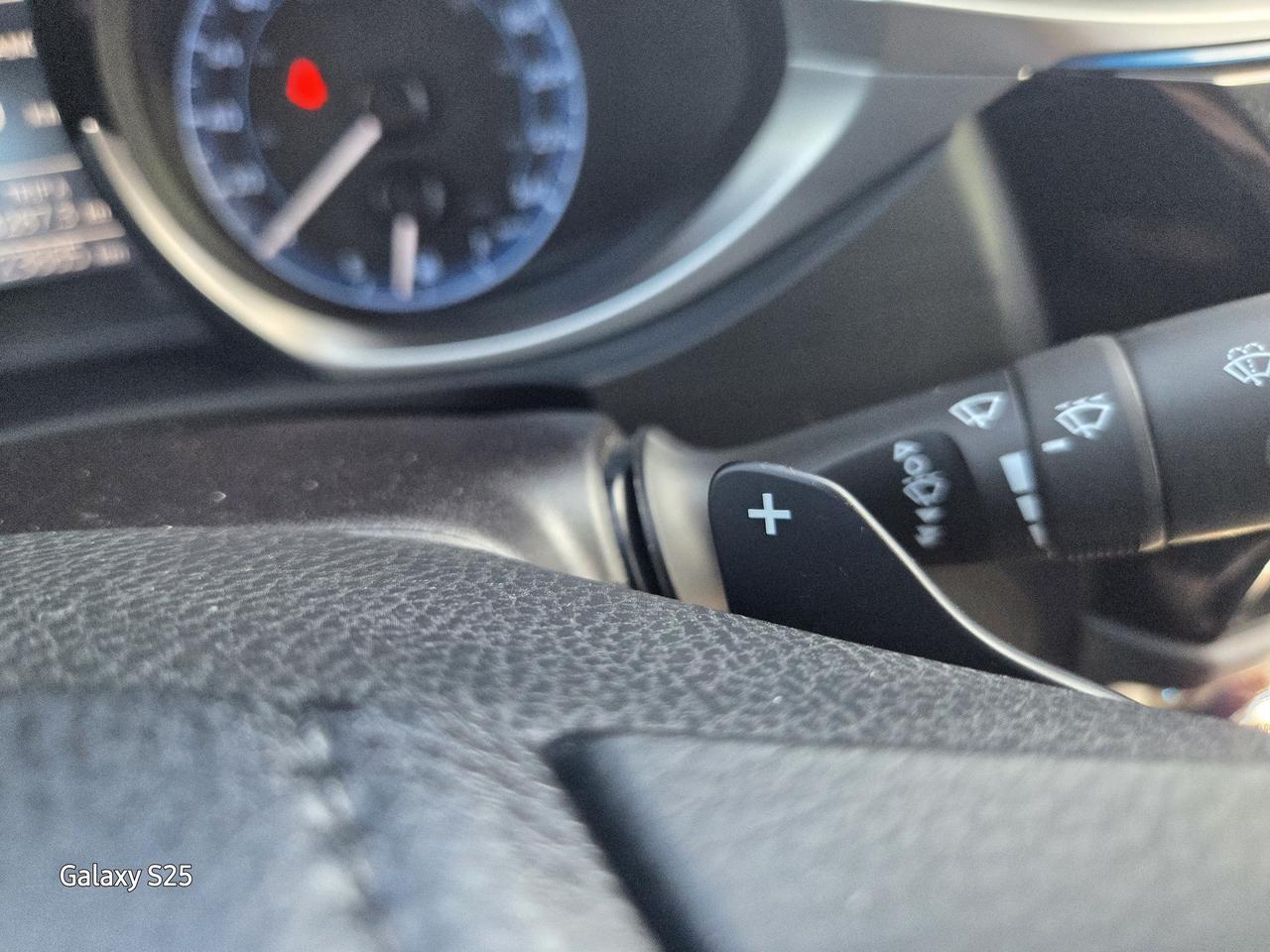 2016 Toyota Corolla S AUTO LEATHER ROOF ALLOYS  LOW km $ 16,688.00 Photo