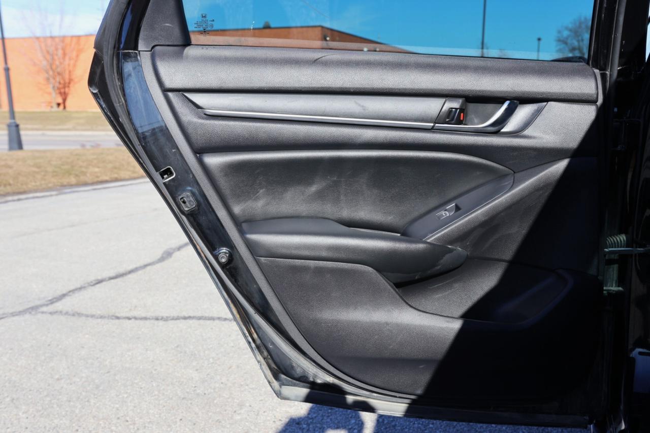 2021 Honda Accord SE-REMOTE STARTER/ADAPT CRUISE/BCAM/P SEAT/HSEATS/ Photo