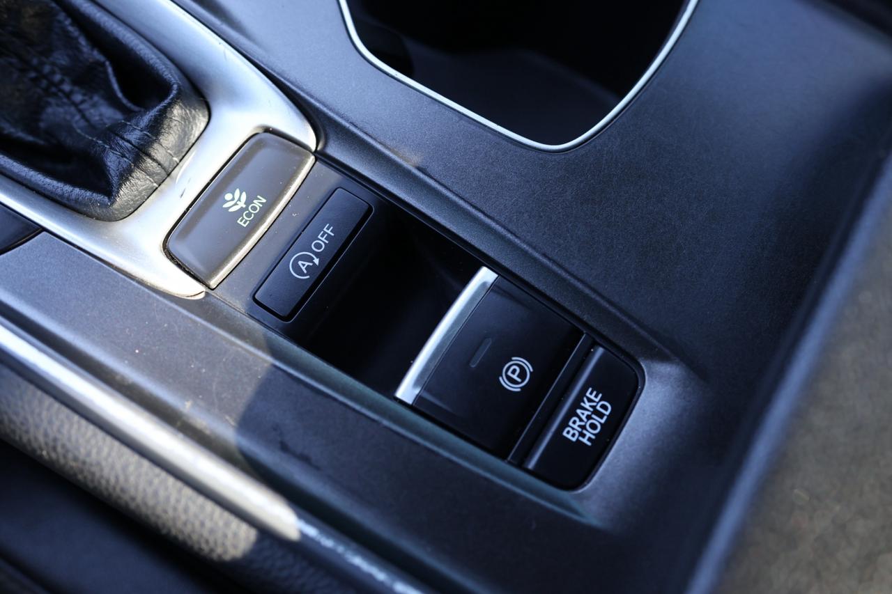 2021 Honda Accord SE-REMOTE STARTER/ADAPT CRUISE/BCAM/P SEAT/HSEATS/ Photo