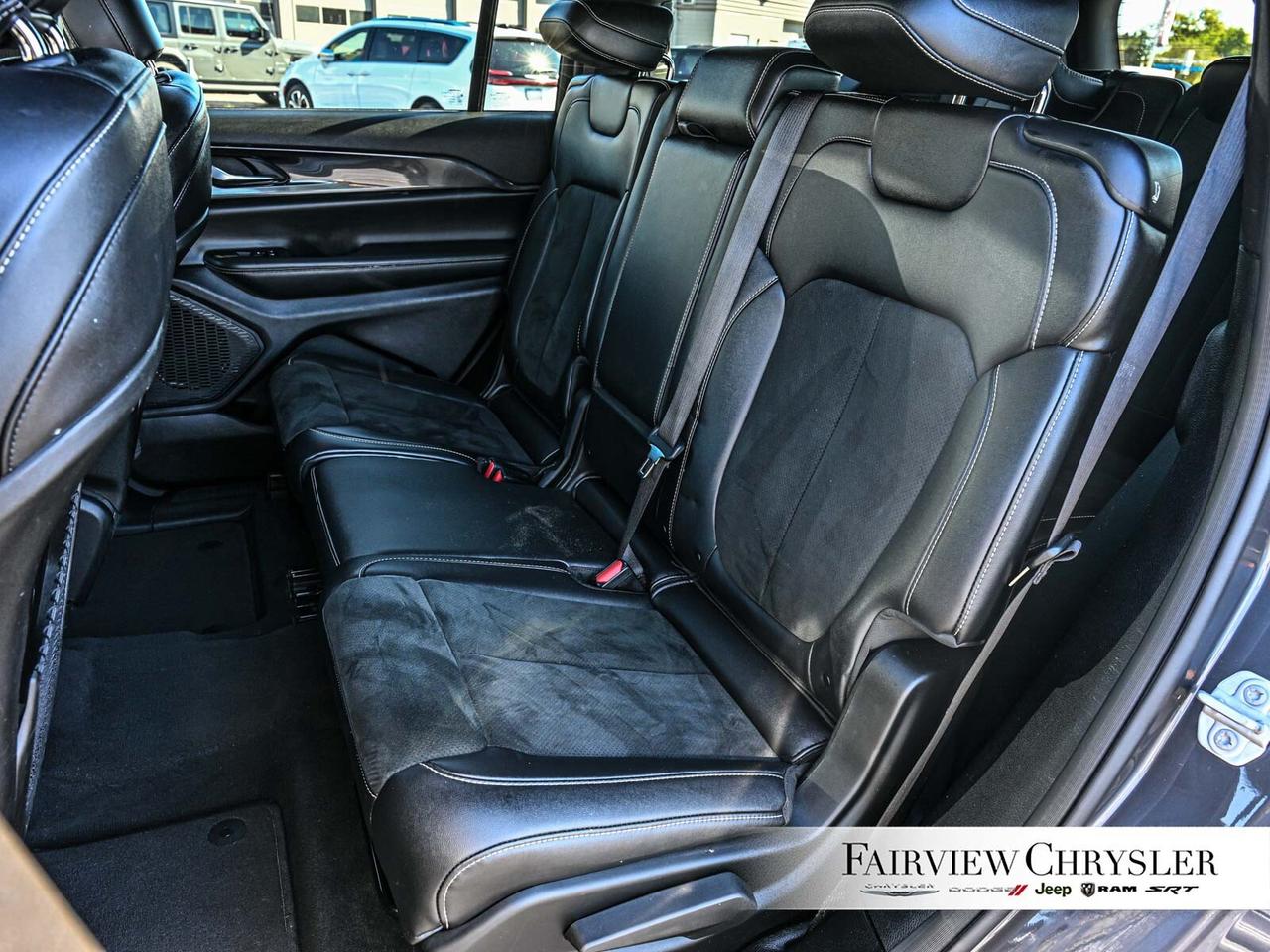 2023 Jeep Grand Cherokee L Laredo SUNROOF   PWR TAILGATE   CARPLAY   HEATED S Photo