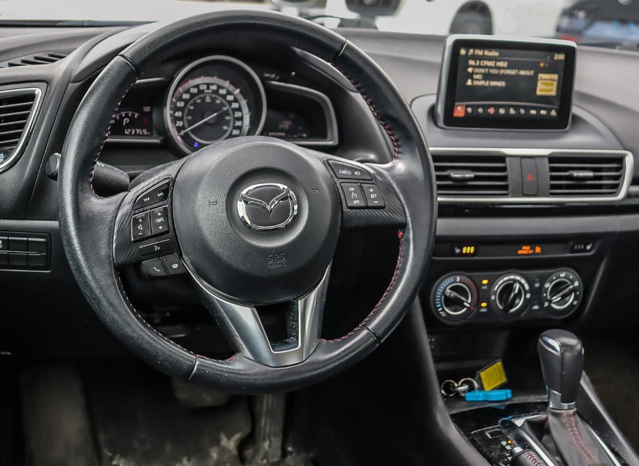 2016 Mazda MAZDA3 AUTO SUNROOF LOW KM Photo2