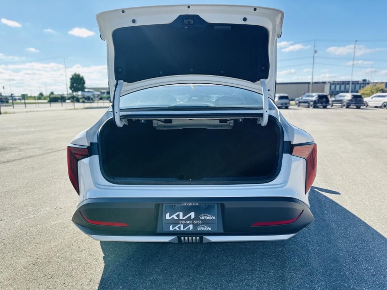 2025 Kia K4 EX Photo