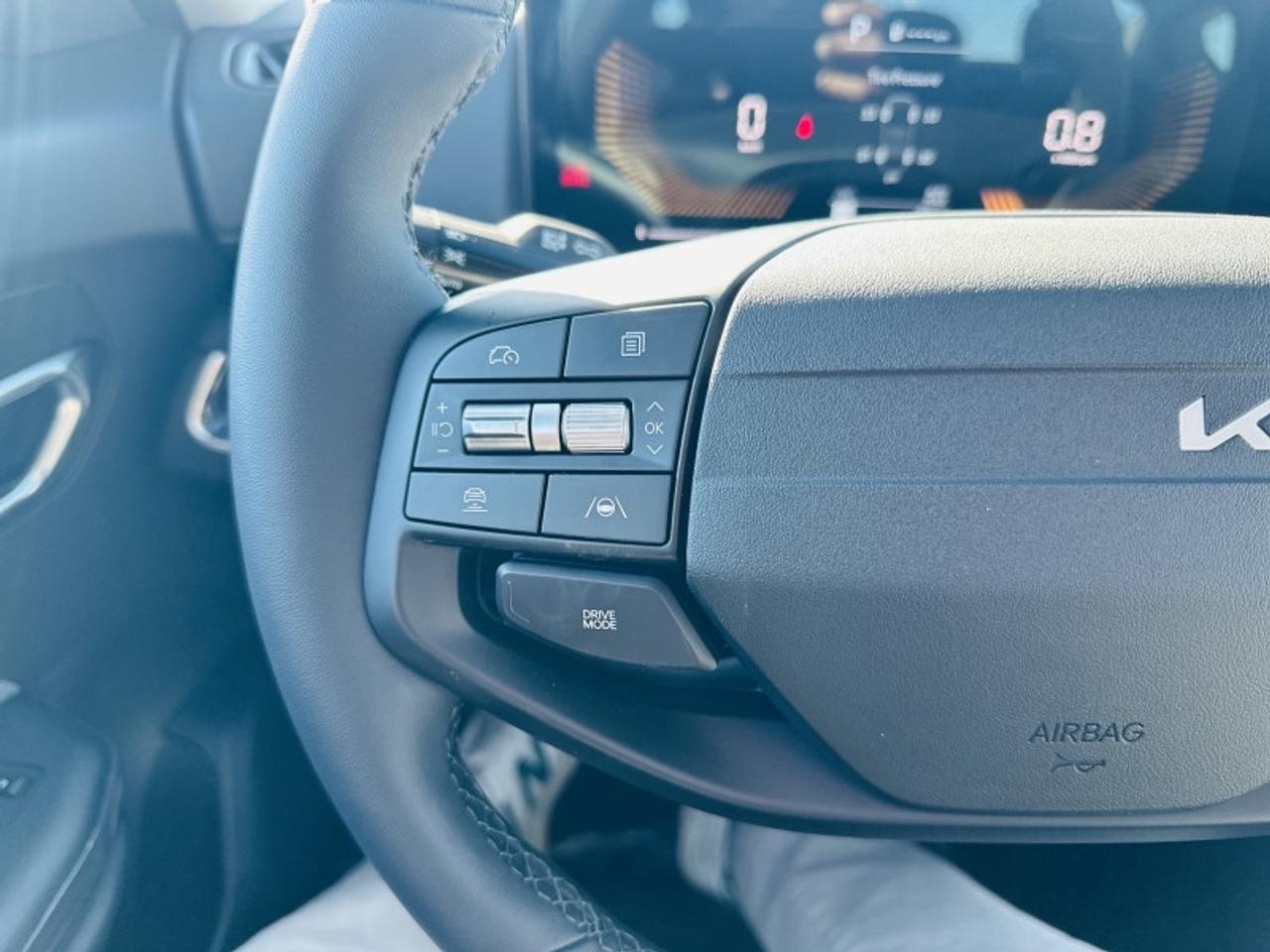 2025 Kia K4 EX Photo