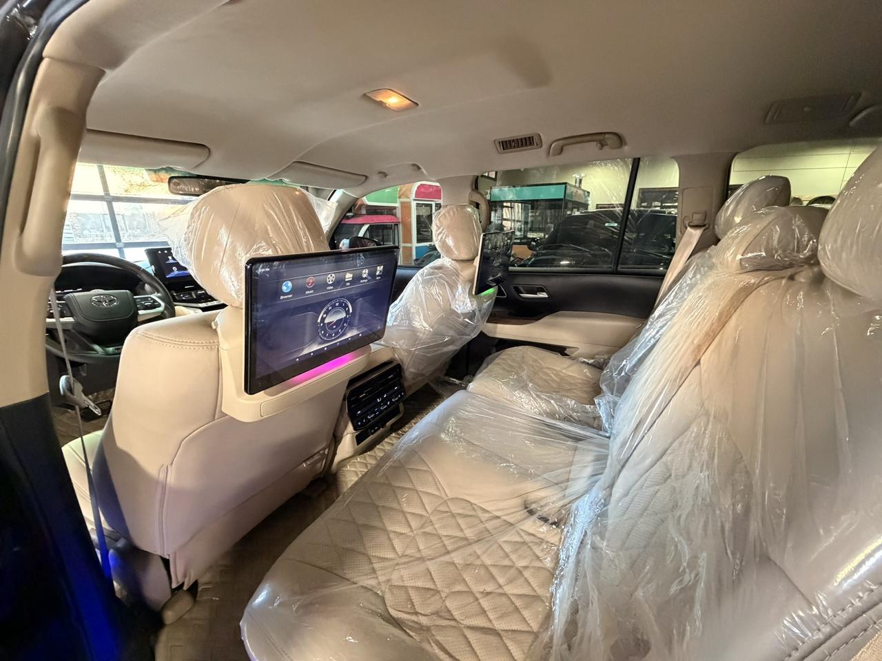 2008 Toyota Land Cruiser GXR Photo