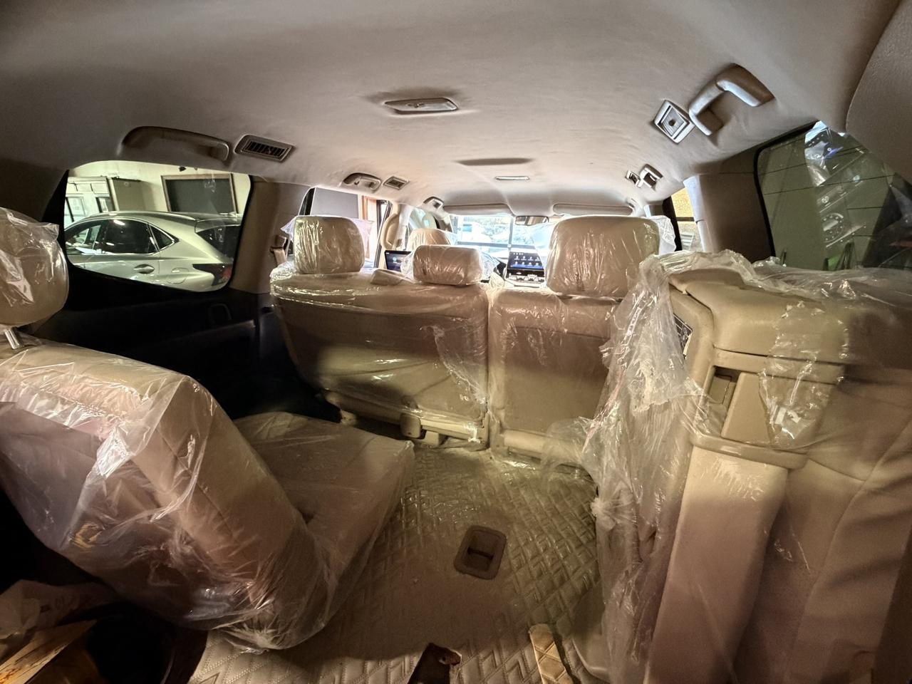 2008 Toyota Land Cruiser GXR Photo