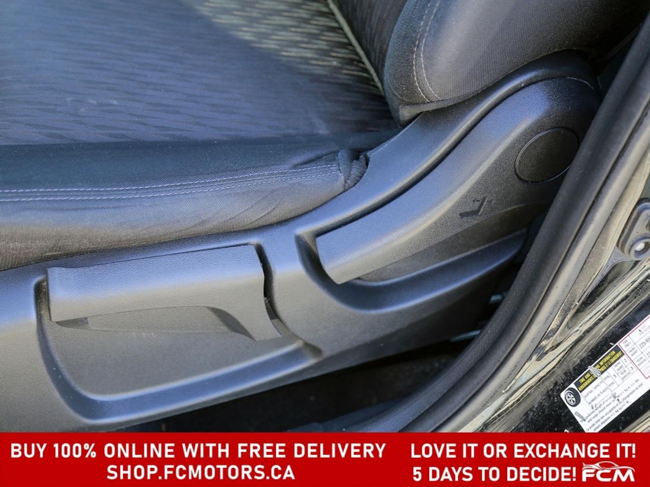 2017 Nissan Rogue S AWD ~AUTOMATIC, FULLY CERTIFIED WITH WARRANTY!!! Photo