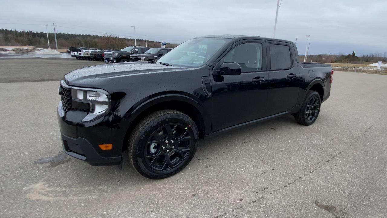 2026 Ford Maverick XLT Photo