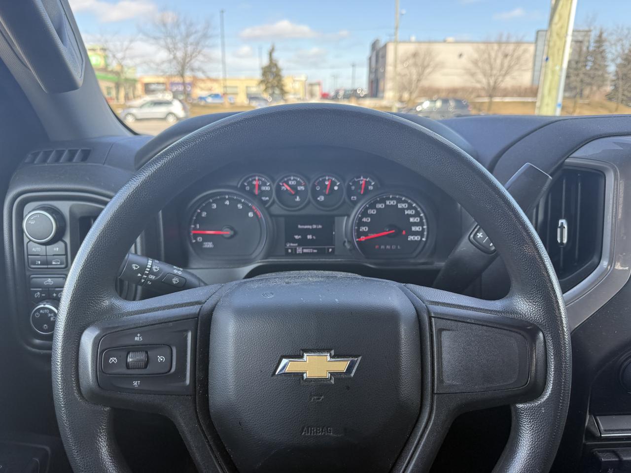 2021 Chevrolet Silverado 1500 Custom   TONNEAU COVER   EXT CAB   5.3L V8 Photo