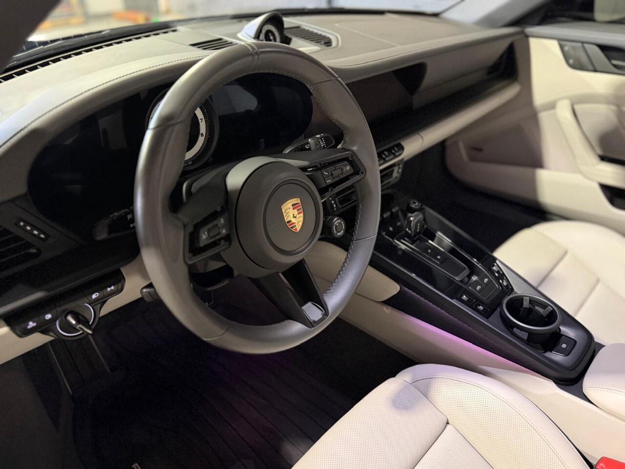 2023 Porsche 911 Carrera 4 GTS Cabriolet Photo