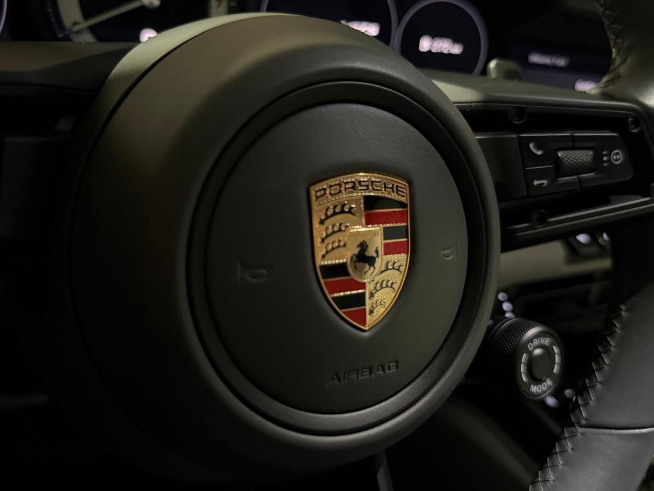 2023 Porsche 911 Carrera 4 GTS Cabriolet Photo