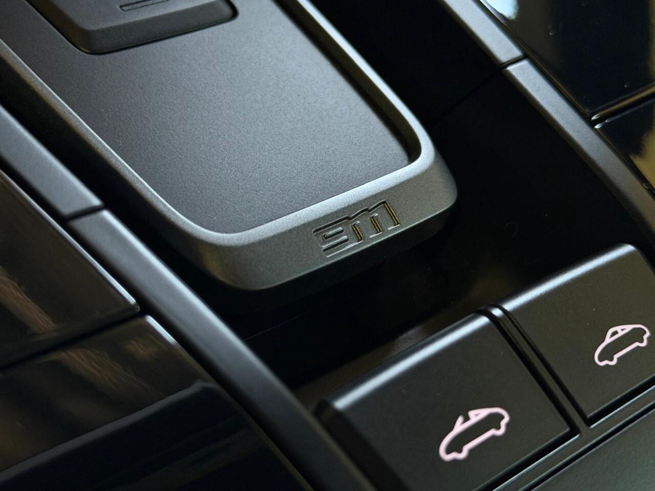 2023 Porsche 911 Carrera 4 GTS Cabriolet Photo