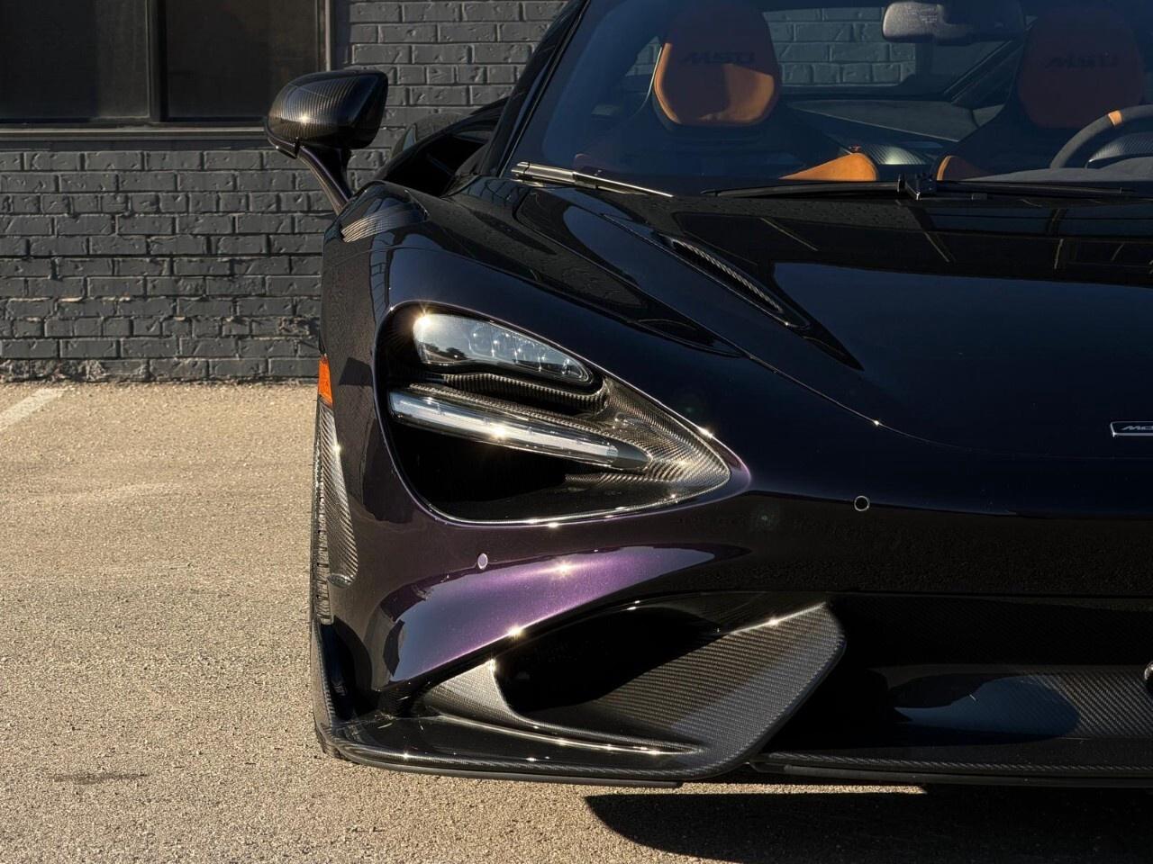 2021 McLaren 765LT Coupe Photo