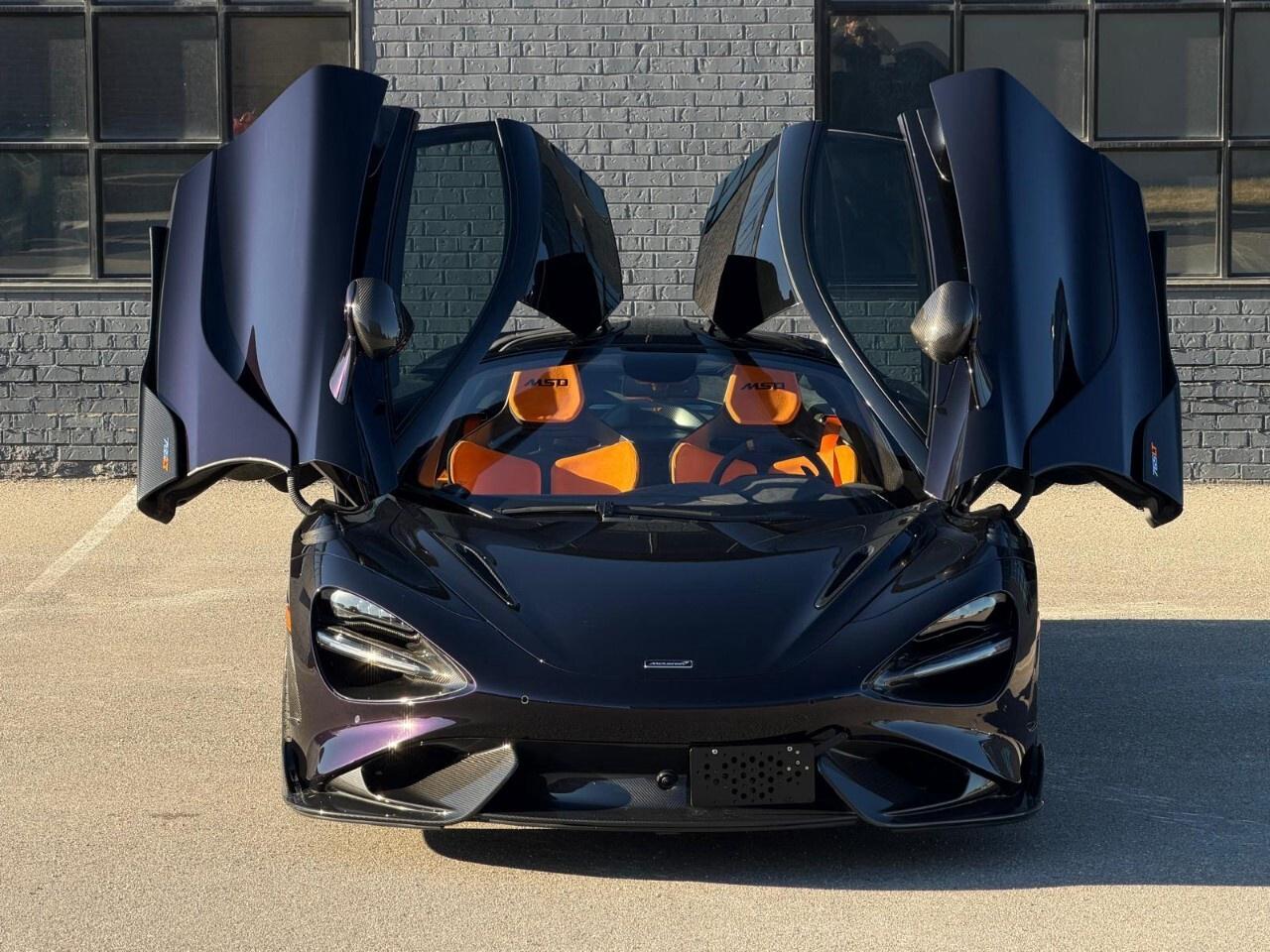 2021 McLaren 765LT Coupe Photo