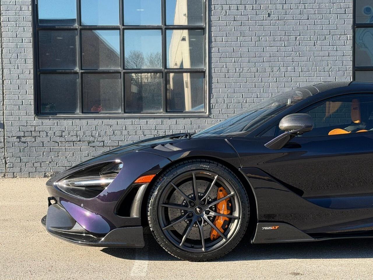 2021 McLaren 765LT Coupe Photo