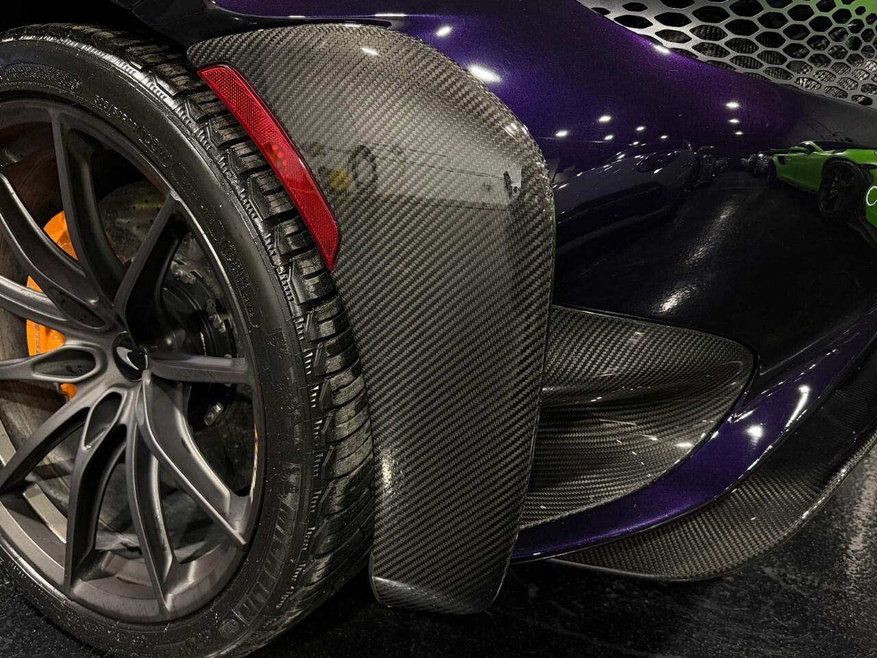 2021 McLaren 765LT Coupe Photo