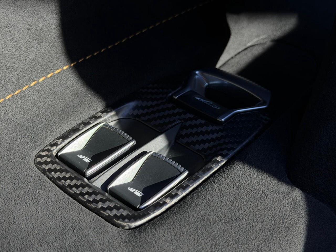 2021 McLaren 765LT Coupe Photo