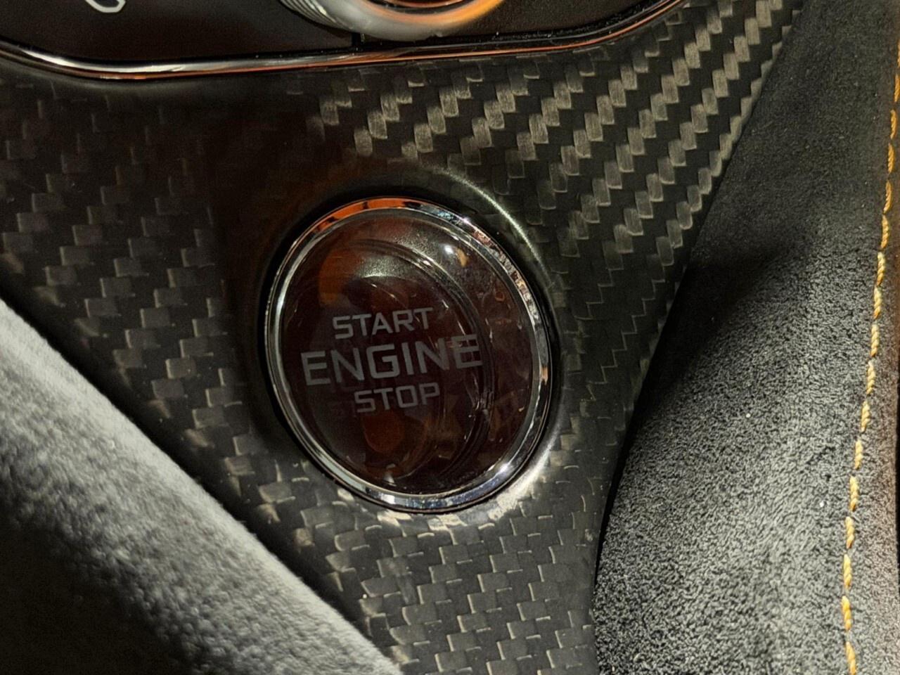 2021 McLaren 765LT Coupe Photo