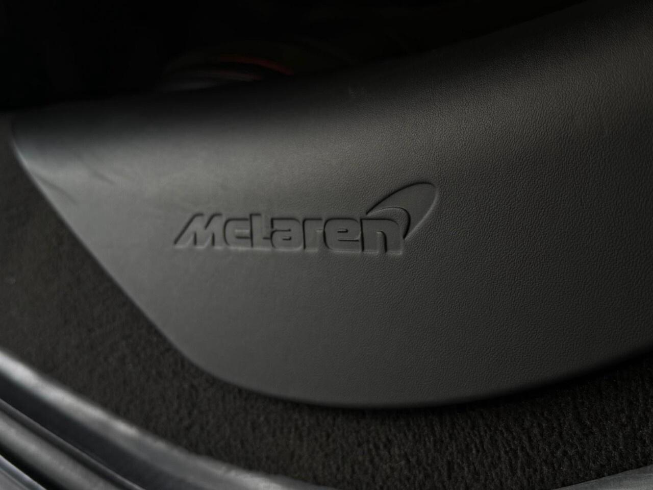 2020 McLaren 720S Performance Photo